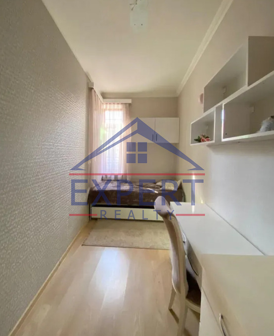 ԿԵՆՏՐՈՆ, ՍԱՐՅԱՆ ՓՈՂՈՑ, 4 ՍԵՆՅԱԿ