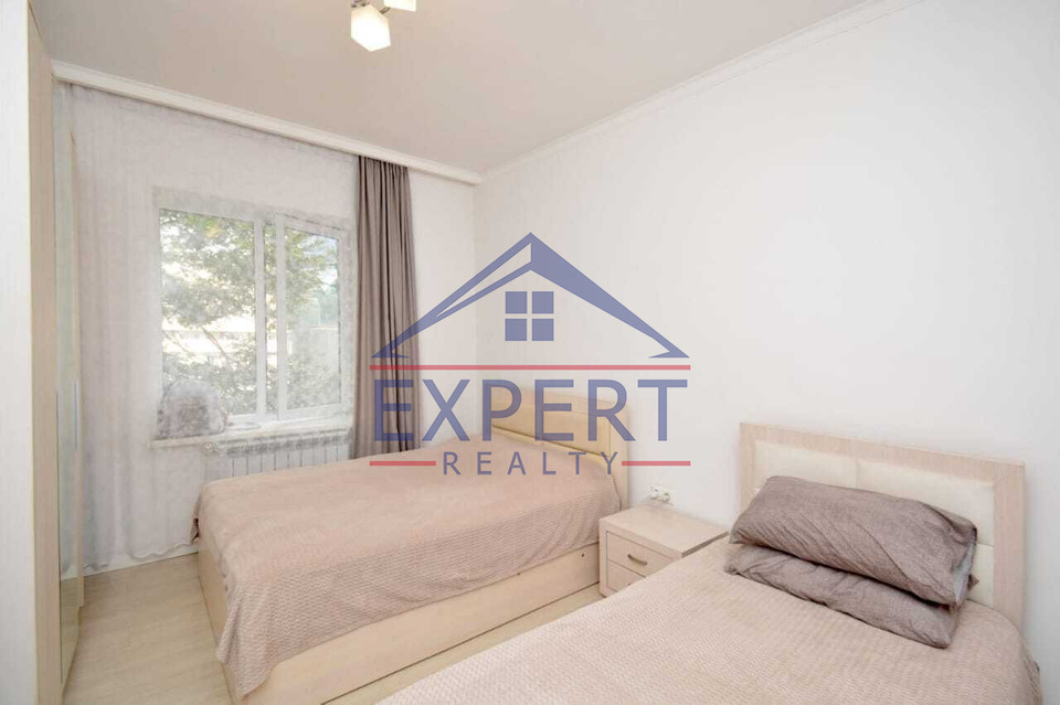 ԿԵՆՏՐՈՆ, ՍԱՅԱԹ-ՆՈՎԱ ՊՈՂՈՏԱ, 2 ՍԵՆՅԱԿ