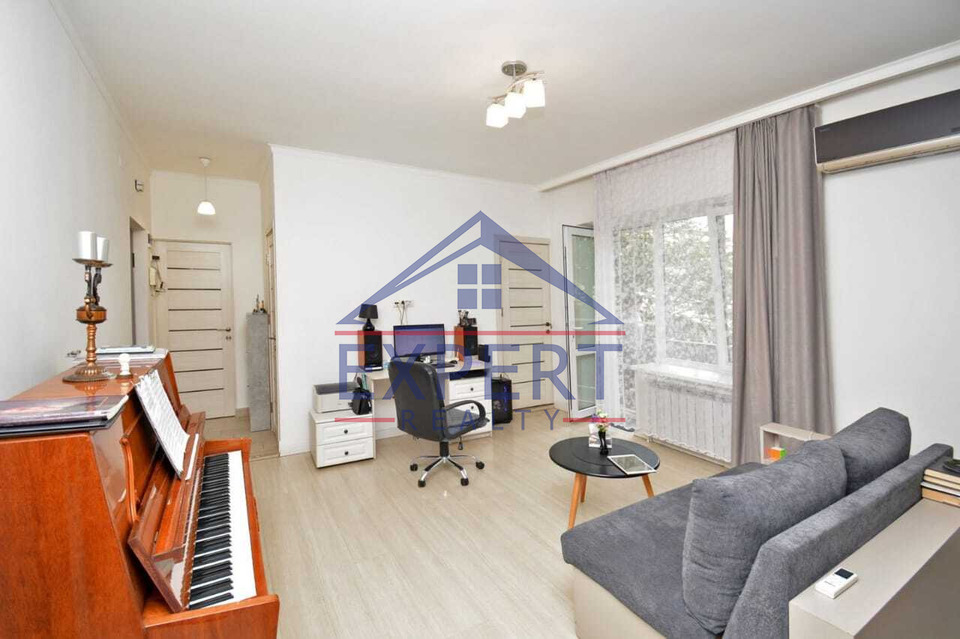 ԿԵՆՏՐՈՆ, ՍԱՅԱԹ-ՆՈՎԱ ՊՈՂՈՏԱ, 2 ՍԵՆՅԱԿ