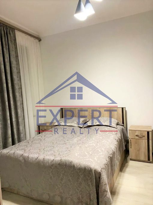 ԿԵՆՏՐՈՆ, ԱՐԳԻՇՏԻ ՓՈՂՈՑ, 2 ՍԵՆՅԱԿ