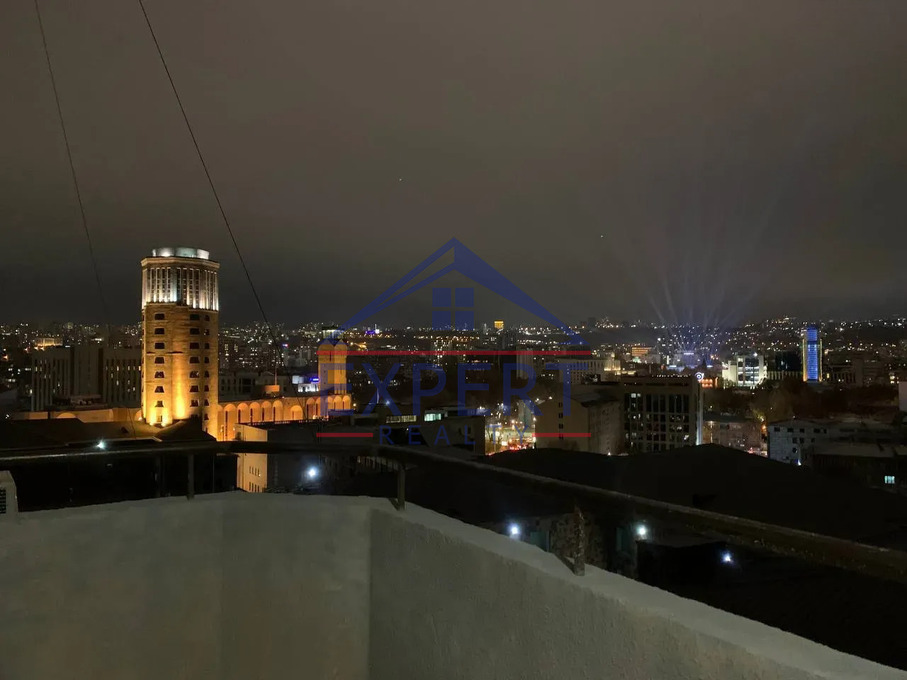 ԿԵՆՏՐՈՆ, ԱՐԳԻՇՏԻ ՓՈՂՈՑ, 2 ՍԵՆՅԱԿ