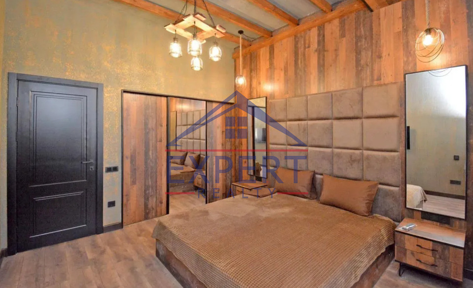 ԿԵՆՏՐՈՆ, ԱՆՏԱՌԱՅԻՆ ՓՈՂՈՑ, 3 ՍԵՆՅԱԿ