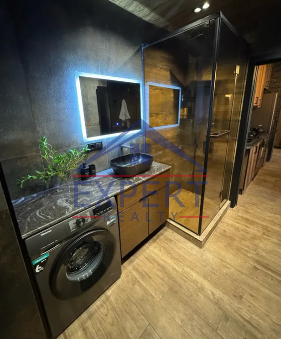 ԿԵՆՏՐՈՆ, ԱՆՏԱՌԱՅԻՆ ՓՈՂՈՑ, 3 ՍԵՆՅԱԿ