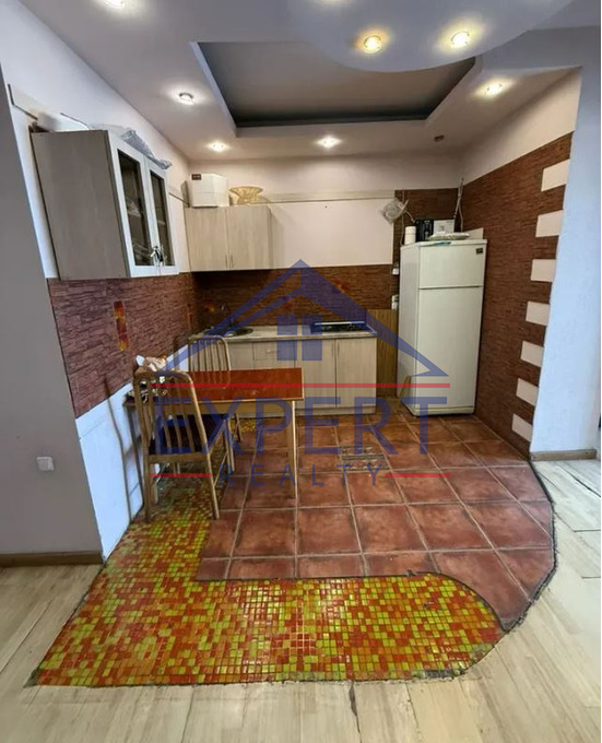 ԿԵՆՏՐՈՆ, ԴԵՂԱՏԱՆ ՓՈՂՈՑ  2 ՍԵՆՅԱԿ