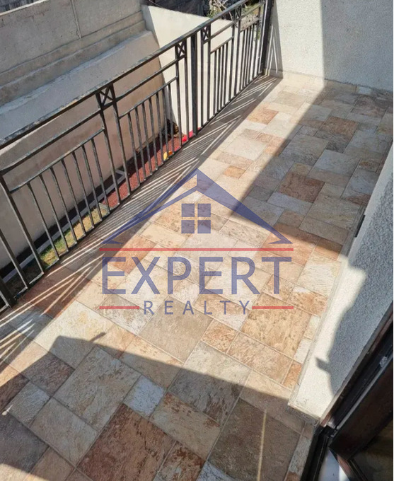 ԱՐԱԲԿԻՐ, ԵՐԶՆԿՅԱՆ ՓՈՂՈՑ, 2 ՍԵՆՅԱԿ