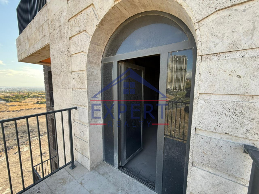 ԱՋԱՓՆՅԱԿ, ԼԵՆԻՆԳՐԱԴՅԱՆ ՓՈՂՈՑ, 3 ՍԵՆՅԱԿ