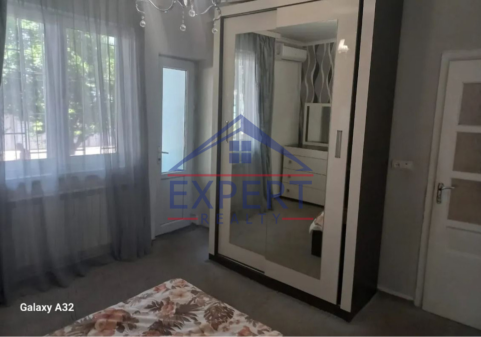 ԷՐԵԲՈՒՆԻ ԱՎԱՆԵՍՈՎԻ ՓՈՂՈՑ  3 ՍԵՆՅԱԿ