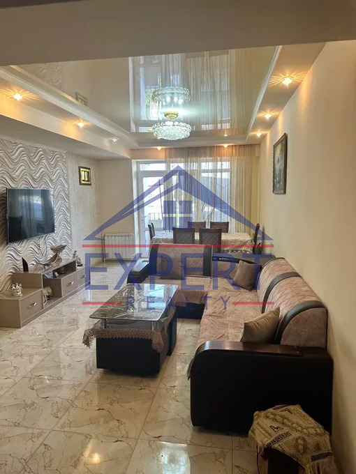 ՇԵՆԳԱՎԻԹ, ՉԵԽՈՎԻ ՓՈՂՈՑ, 4 ՍԵՆՅԱԿ