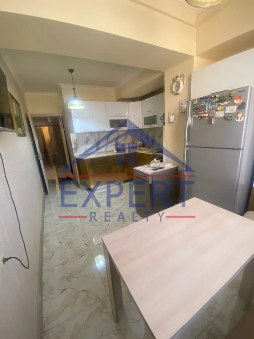 ՇԵՆԳԱՎԻԹ, ՉԵԽՈՎԻ ՓՈՂՈՑ, 4 ՍԵՆՅԱԿ