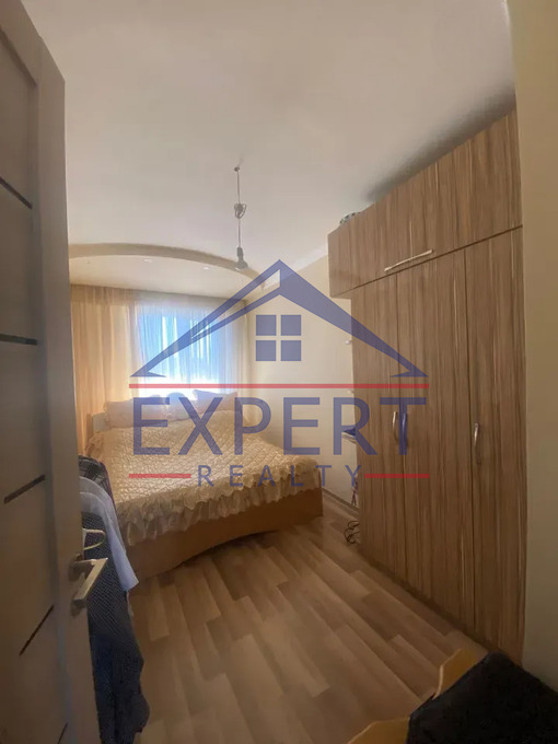 ՇԵՆԳԱՎԻԹ, ՉԵԽՈՎԻ ՓՈՂՈՑ, 4 ՍԵՆՅԱԿ