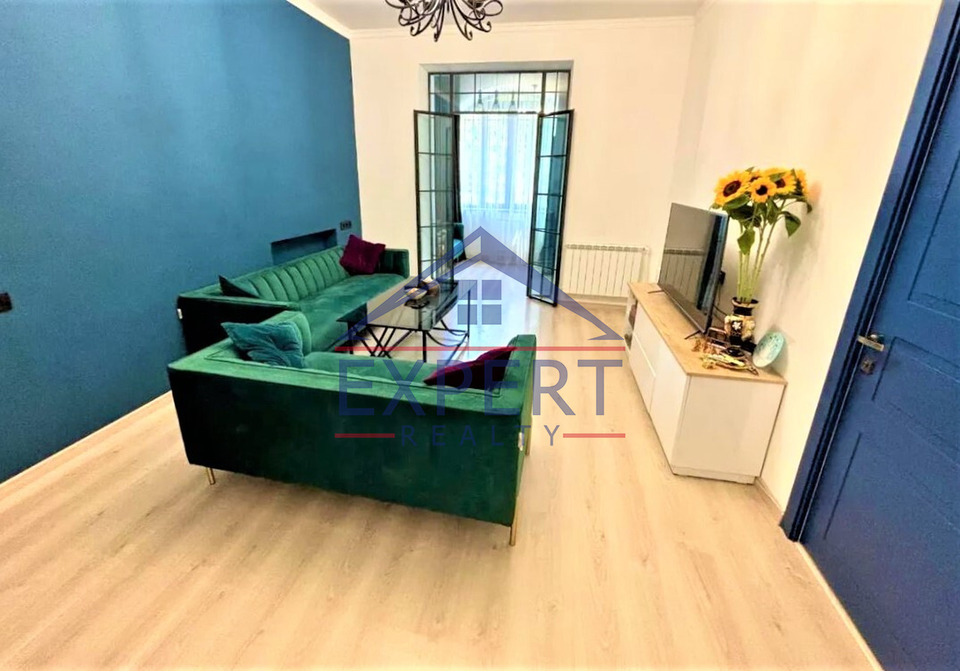 ԱՐԱԲԿԻՐ, ՄԱՄԻԿՈՆՅԱՆՑ ՓՈՂՈՑ, 3 ՍԵՆՅԱԿ