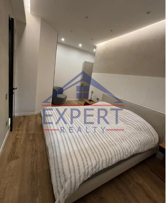 ԿԵՆՏՐՈՆ, ԱՆՏԱՌԱՅԻՆ ՓՈՂՈՑ, 4 ՍԵՆՅԱԿ