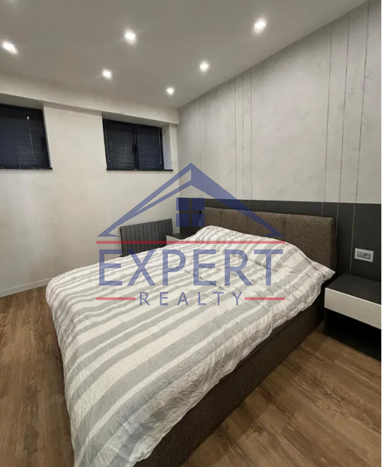 ԿԵՆՏՐՈՆ, ԱՆՏԱՌԱՅԻՆ ՓՈՂՈՑ, 4 ՍԵՆՅԱԿ