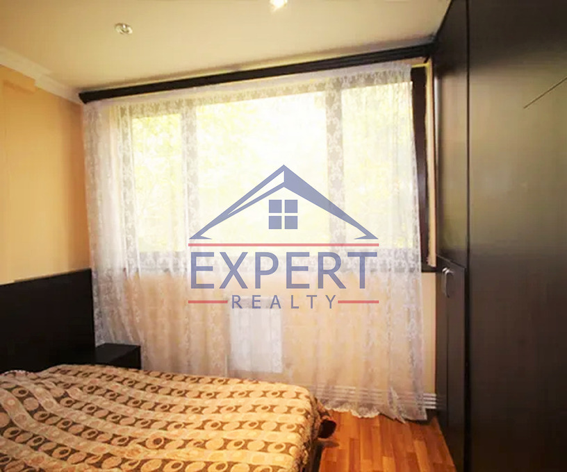 ԿԵՆՏՐՈՆ, ԿՈՂԲԱՑՈՒ ՓՈՂՈՑ, 2 ՍԵՆՅԱԿ