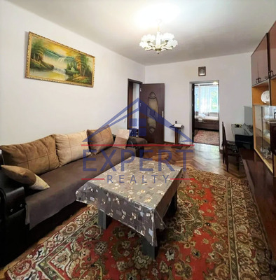 ԿԵՆՏՐՈՆ, ԶԱՔՅԱՆ ՓՈՂՈՑ, 2 ՍԵՆՅԱԿ