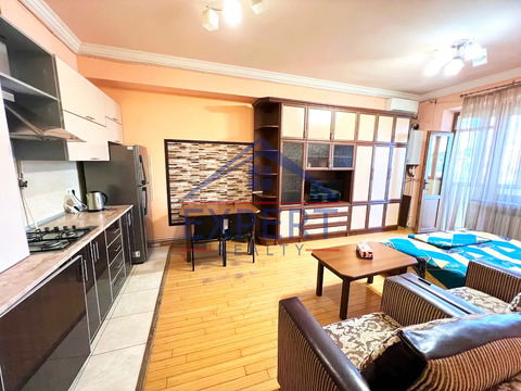 ԿԵՆՏՐՈՆ, ԱՐԳԻՇՏԻ ՓՈՂՈՑ, 1 ՍԵՆՅԱԿ