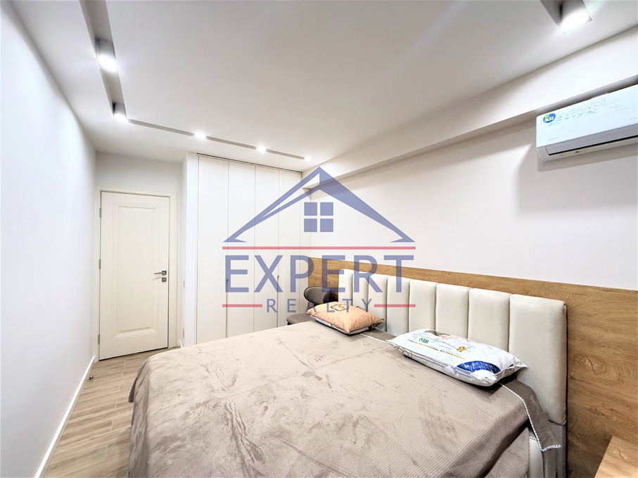 ԿԵՆՏՐՈՆ, ԶԱՔՅԱՆ ՓՈՂՈՑ, 3 ՍԵՆՅԱԿ