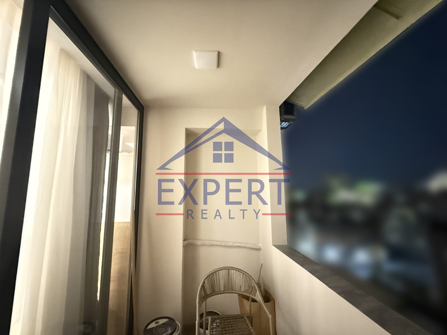 ԿԵՆՏՐՈՆ, ԶԱՔՅԱՆ ՓՈՂՈՑ, 3 ՍԵՆՅԱԿ