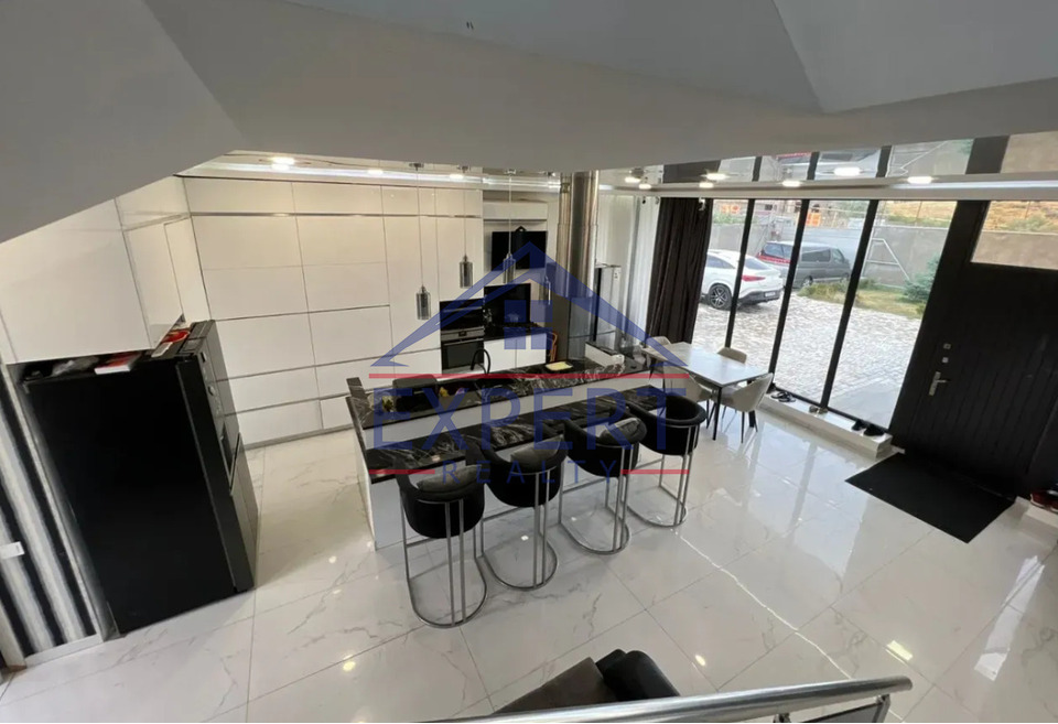 ԱՎԱՆ, ՄՀԵՐ ՄԿՐՏՉԱՆ ՓՈՂՈՑ, 370ՔՄ