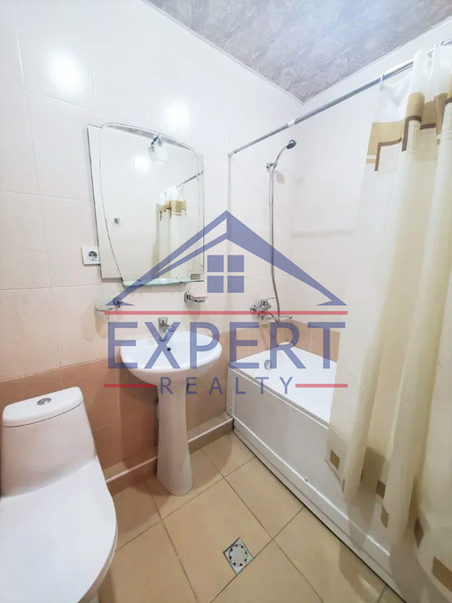 ԿԵՆՏՐՈՆ, ԱՐԳԻՇՏԻ ՓՈՂՈՑ, 2 ՍԵՆՅԱԿ