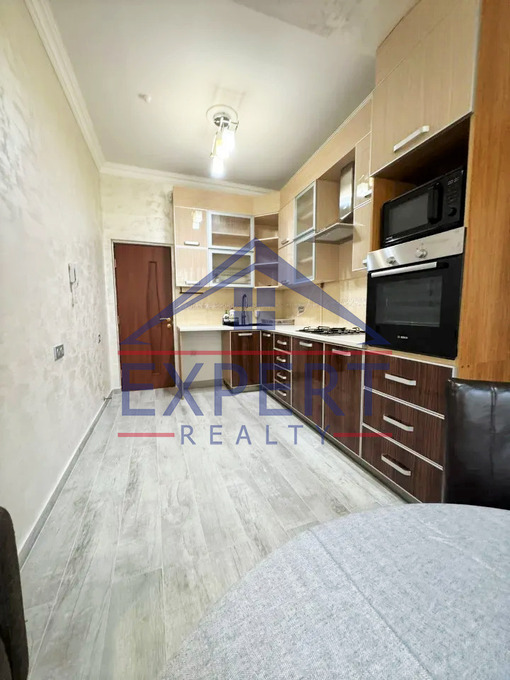 ԿԵՆՏՐՈՆ, ՍԱՐՅԱՆ ՓՈՂՈՑ, 2 ՍԵՆՅԱԿ