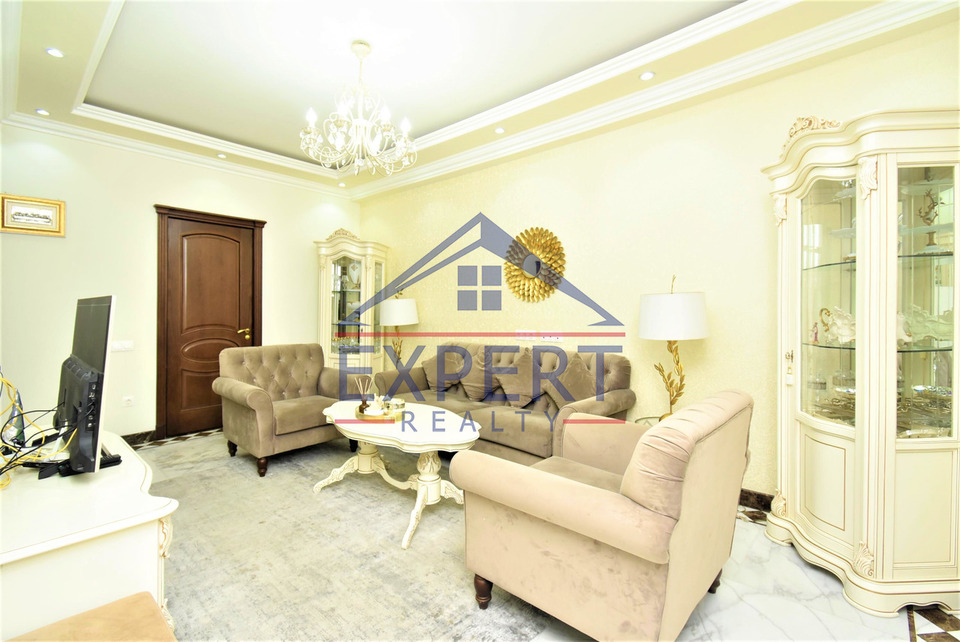 ԿԵՆՏՐՈՆ, ԱԲՈՎՅԱՆ ՓՈՂՈՑ, 3 ՍԵՆՅԱԿ