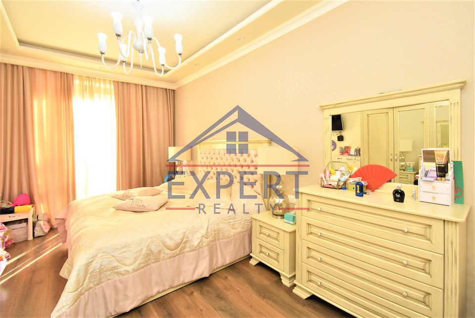 ԿԵՆՏՐՈՆ, ԱԲՈՎՅԱՆ ՓՈՂՈՑ, 3 ՍԵՆՅԱԿ