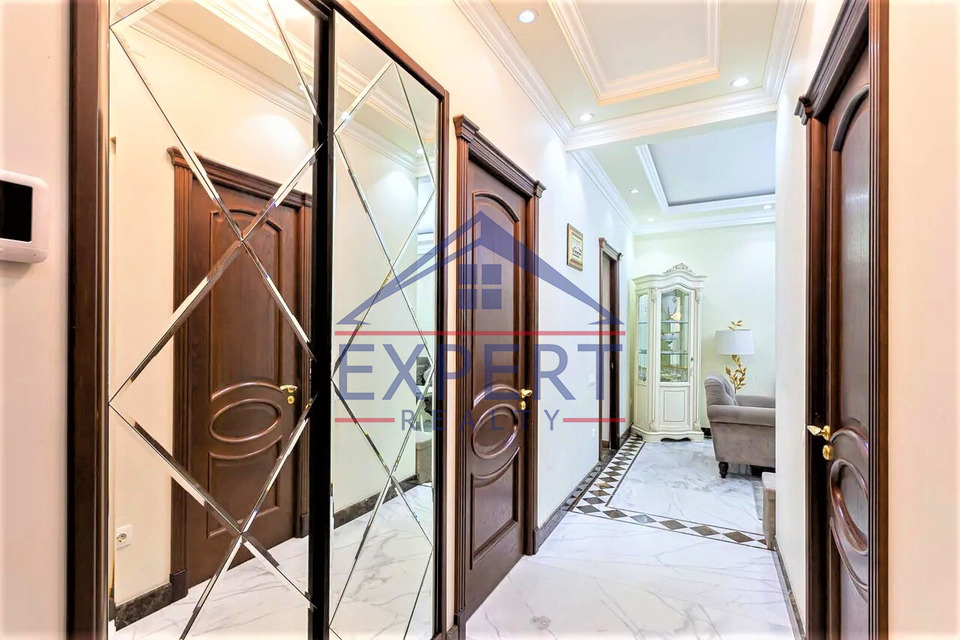 ԿԵՆՏՐՈՆ, ԱԲՈՎՅԱՆ ՓՈՂՈՑ, 3 ՍԵՆՅԱԿ