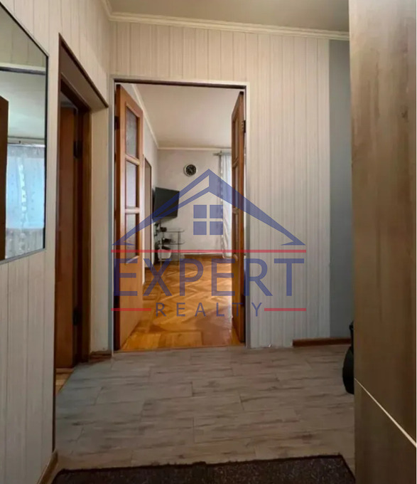 ԿԵՆՏՐՈՆ, ՏԻԳՐԱՆ ՄԵԾ ՊՈՂՈՏԱ, 3 ՍԵՆՅԱԿ