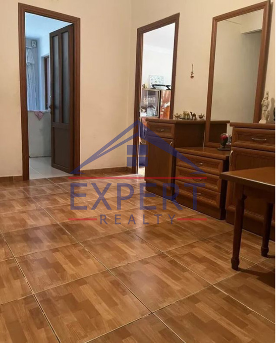 ԿԵՆՏՐՈՆ, ՍԱՅԱԹ ՆՈՎԱ ՊՈՂՈՏԱ , 4 ՍԵՆՅԱԿ