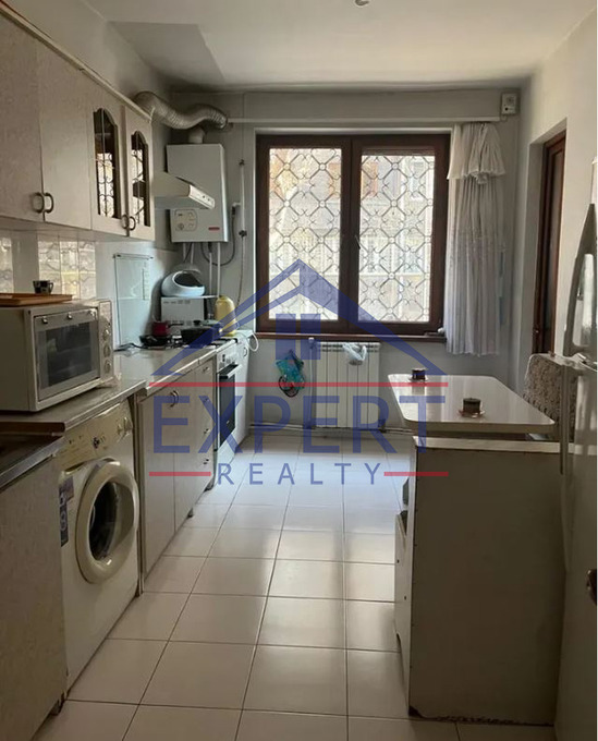 ԿԵՆՏՐՈՆ, ՍԱՅԱԹ ՆՈՎԱ ՊՈՂՈՏԱ , 4 ՍԵՆՅԱԿ