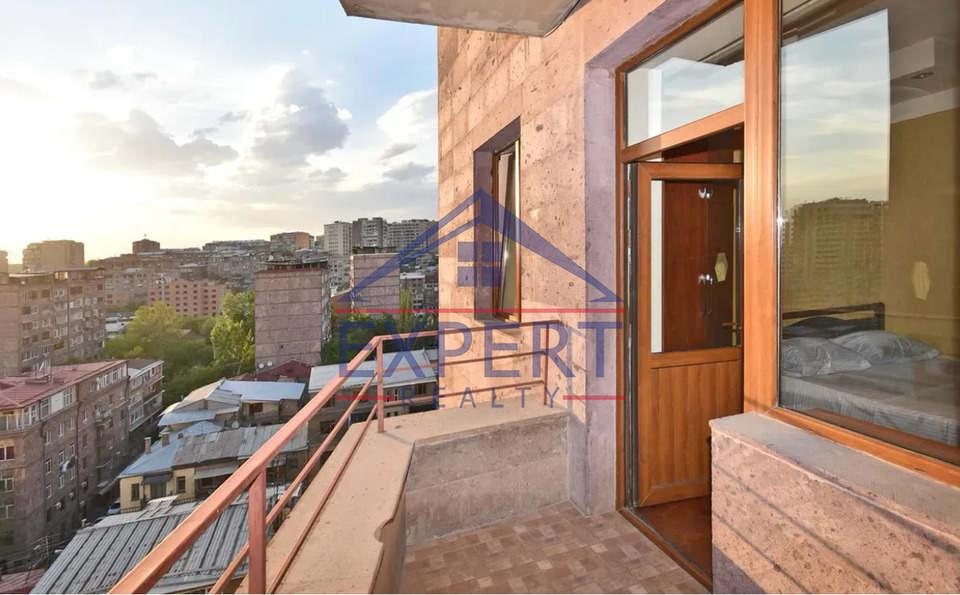 ԿԵՆՏՐՈՆ, ՄԱՇՏՈՑԻ ՊՈՂՈՏԱ, 3 ՍԵՆՅԱԿ