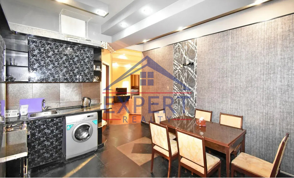 ԿԵՆՏՐՈՆ, ՄԱՇՏՈՑԻ ՊՈՂՈՏԱ, 3 ՍԵՆՅԱԿ