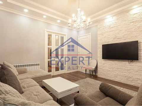 ԿԵՆՏՐՈՆ, ԽՈՐԵՆԱՑԻ ՓՈՂՈՑ, 3 ՍԵՆՅԱԿ