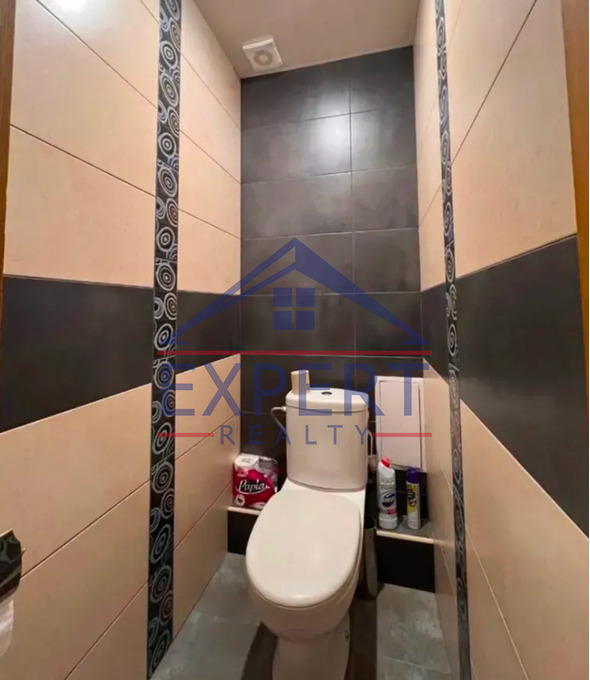 ԿԵՆՏՐՈՆ, ՏԻԳՐԱՆ ՄԵԾ ՊՈՂՈՏԱ, 3 ՍԵՆՅԱԿ