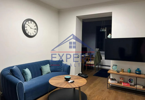 ԿԵՆՏՐՈՆ, ՄԱՇՏՈՑԻ ՊՈՂՈՏԱ, 2 ՍԵՆՅԱԿ