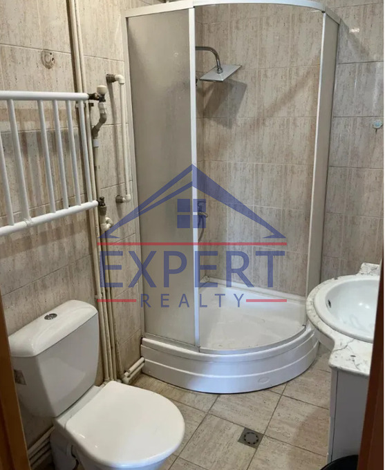 ԿԵՆՏՐՈՆ, ԹՈՒՄԱՆՅԱՆ ՓՈՂՈՑ, 4 ՍԵՆՅԱԿ