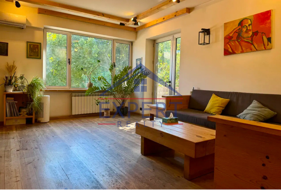 ԿԵՆՏՐՈՆ, ՄԱՇՏՈՑԻ ՊՈՂՈՏԱ, 2 ՍԵՆՅԱԿ