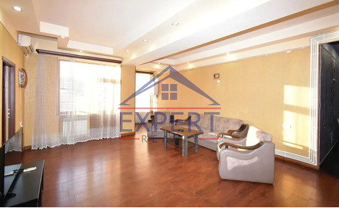 ԿԵՆՏՐՈՆ, ՄԱՇՏՈՑԻ ՊՈՂՈՏԱ, 3 ՍԵՆՅԱԿ