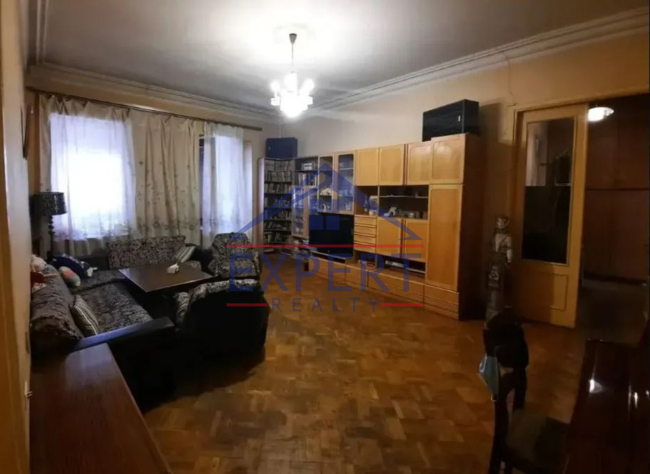 ԿԵՆՏՐՈՆ, ԹՈՒՄԱՆՅԱՆ ՓՈՂՈՑ, 3 ՍԵՆՅԱԿ