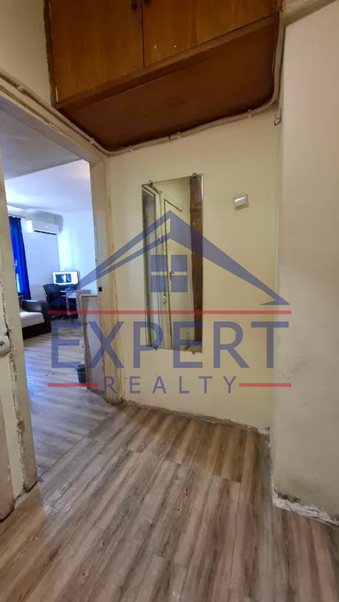 ԿԵՆՏՐՈՆ, ԱՐՇԱԿՈՒՆՅԱՑ ՊՈՂՈՏԱ, 1 ՍԵՆՅԱԿ