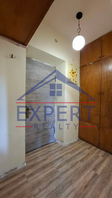 ԿԵՆՏՐՈՆ, ԱՐՇԱԿՈՒՆՅԱՑ ՊՈՂՈՏԱ, 1 ՍԵՆՅԱԿ