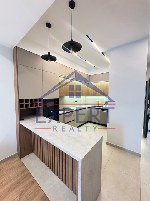 ԿԵՆՏՐՈՆ, ՎԵՐԻՆ ԱՆՏԱՌԱՅԻՆ ՓՈՂՈՑ, 2 ՍԵՆՅԱԿ