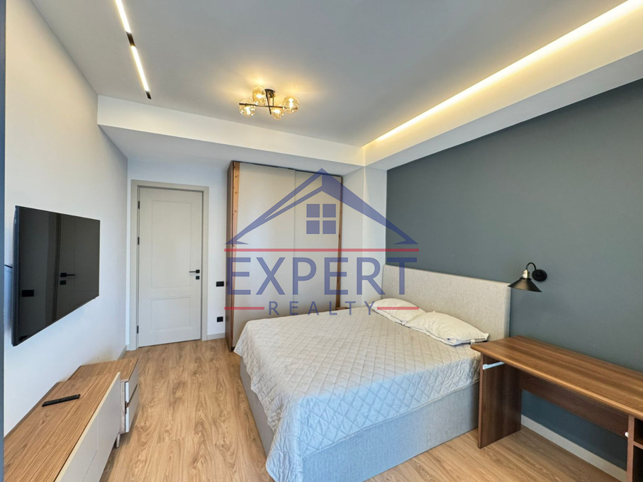 ԿԵՆՏՐՈՆ, ՎԵՐԻՆ ԱՆՏԱՌԱՅԻՆ ՓՈՂՈՑ, 2 ՍԵՆՅԱԿ