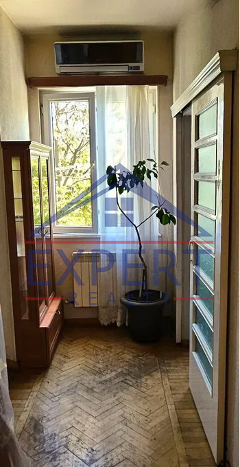 ԿԵՆՏՐՈՆ, ԱՐՇԱԿՈՒՆՅԱՑ ՊՈՂՈՏԱ, 2 ՍԵՆՅԱԿ