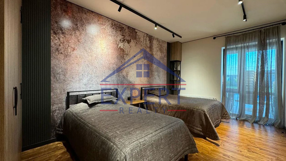 ՆՈՐ ՆՈՐՔ, ԲԱԳՐԵՒԱՆԴ ԹԱՂԱՄԱՍ, 3 ՀԱՐԿ