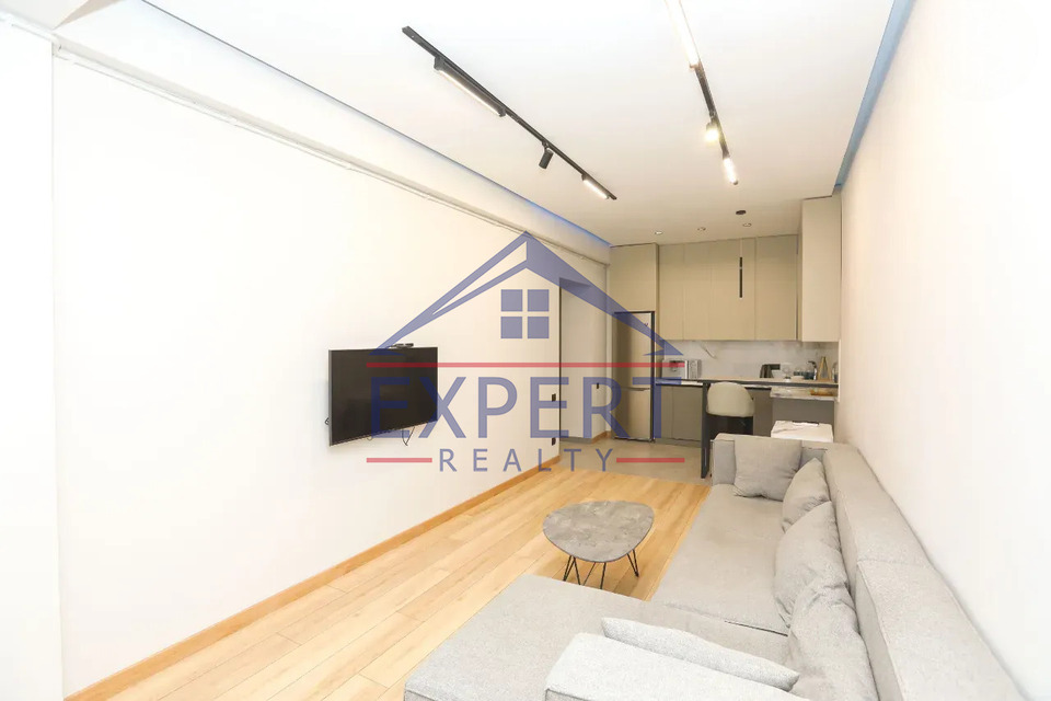 ԿԵՆՏՐՈՆ, ՉԱՐԵՆՑԻ ՓՈՂՈՑ, 2 ՍԵՆՅԱԿ