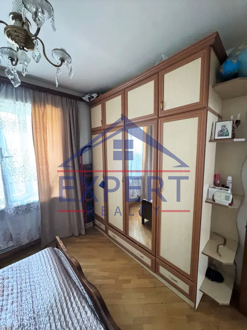 ԱՐԱԲԿԻՐ, ԱԶԱՏՈՒԹՅԱՆ ՊՈՂՈՏԱ, 4 ՍԵՆՅԱԿ