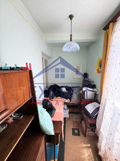 ԱՐԱԲԿԻՐ, ԱԶԱՏՈՒԹՅԱՆ ՊՈՂՈՏԱ, 4 ՍԵՆՅԱԿ