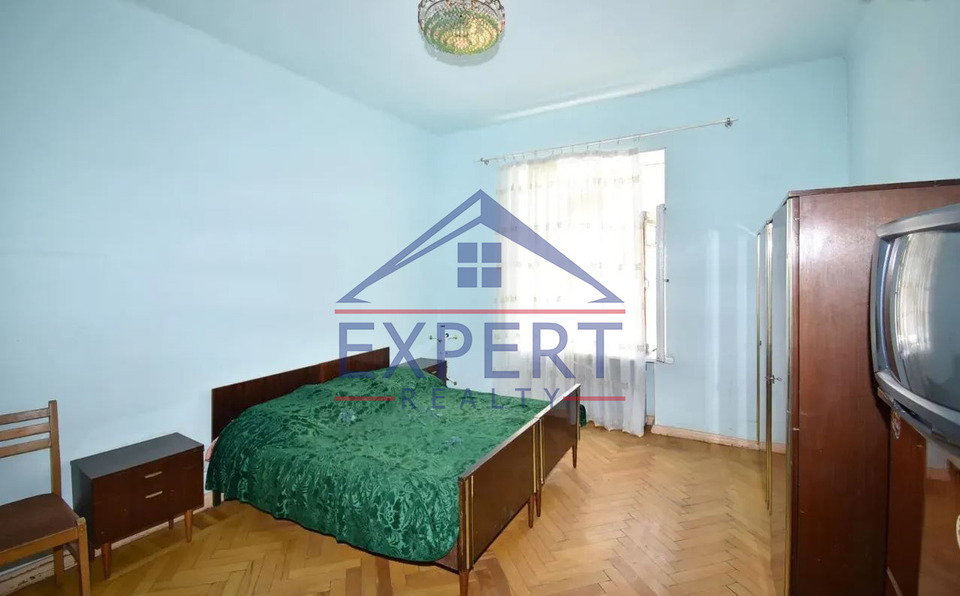 ԿԵՆՏՐՈՆ, ԱՐԱՄԻ ՓՈՂՈՑ  2 ՍԵՆՅԱԿ